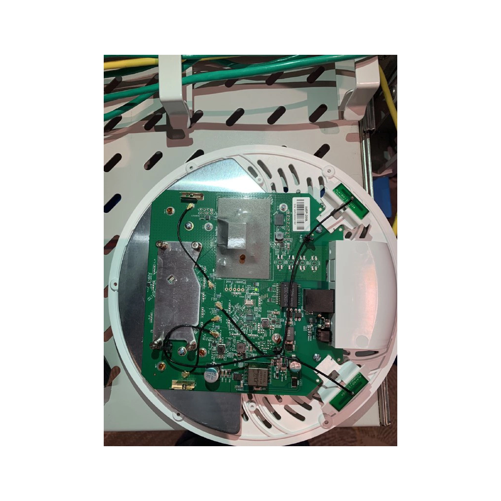 WEP-200L Eltex: точка доступа Wi-Fi 5 с поддержкой 4x4 MU-MIMO для 5 ГГц