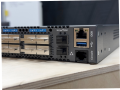 Коммутатор Eltex MES5700-32: 32 порта 400G QSFP56-DD, 2 порта 10G SFP+